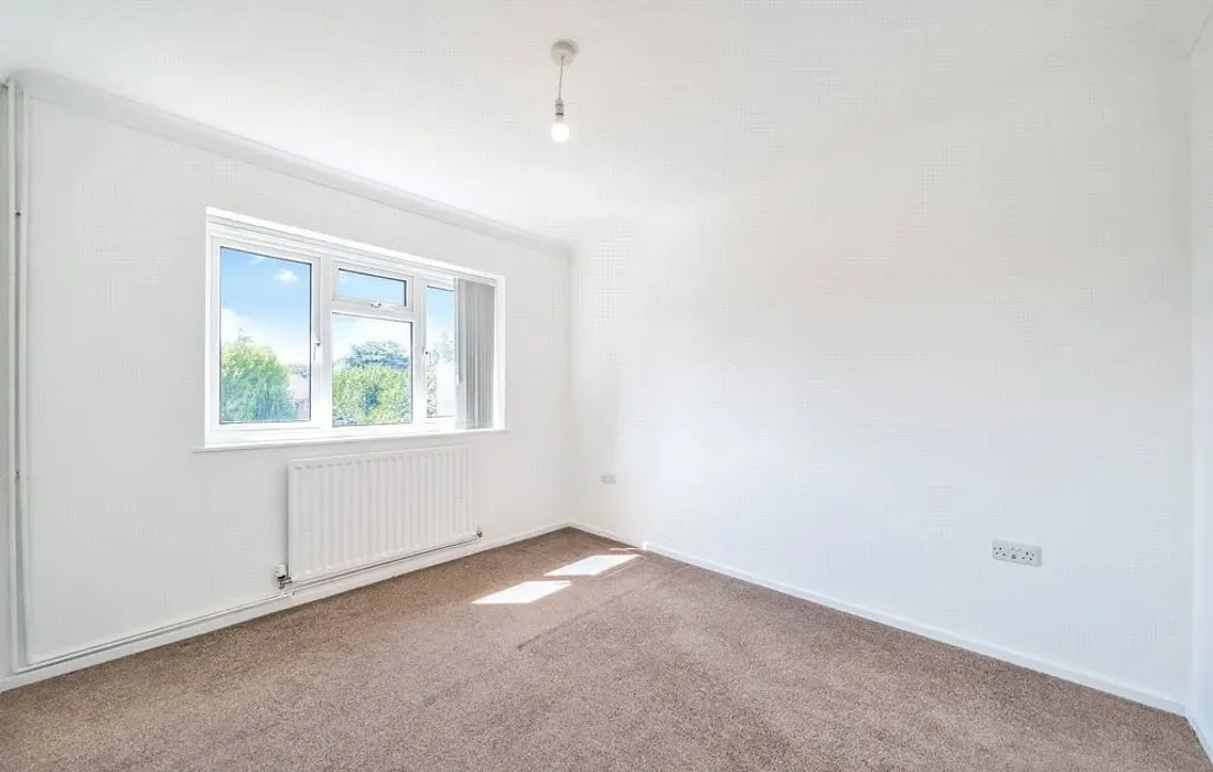 2 bedroom apartment to rent