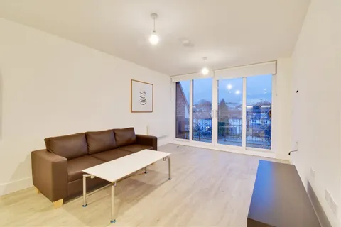 2 bedroom apartment to rent