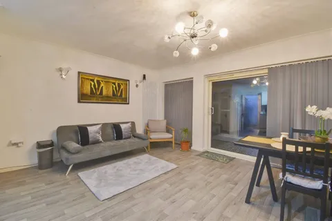 3 bedroom house to rent