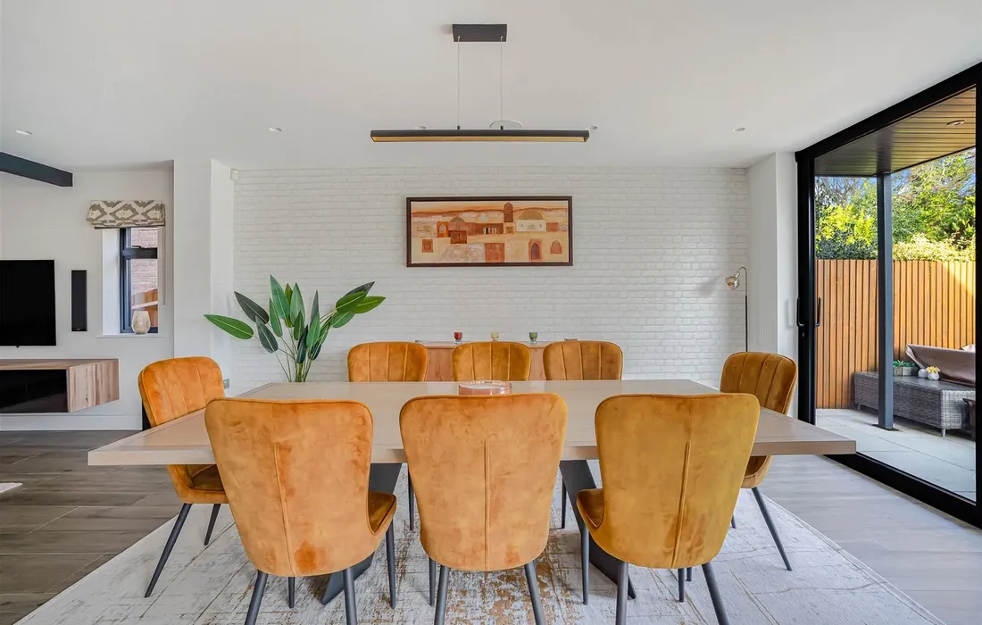 5 bedroom house for sale