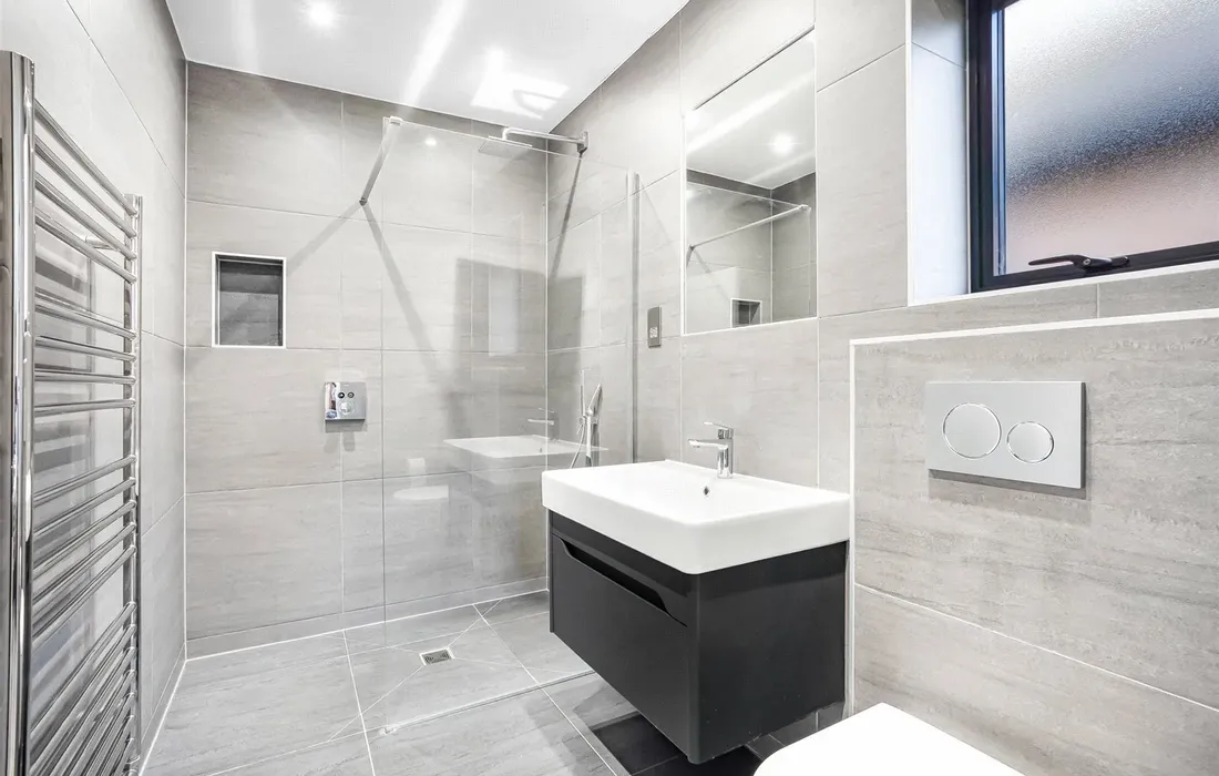 5 bedroom house for sale