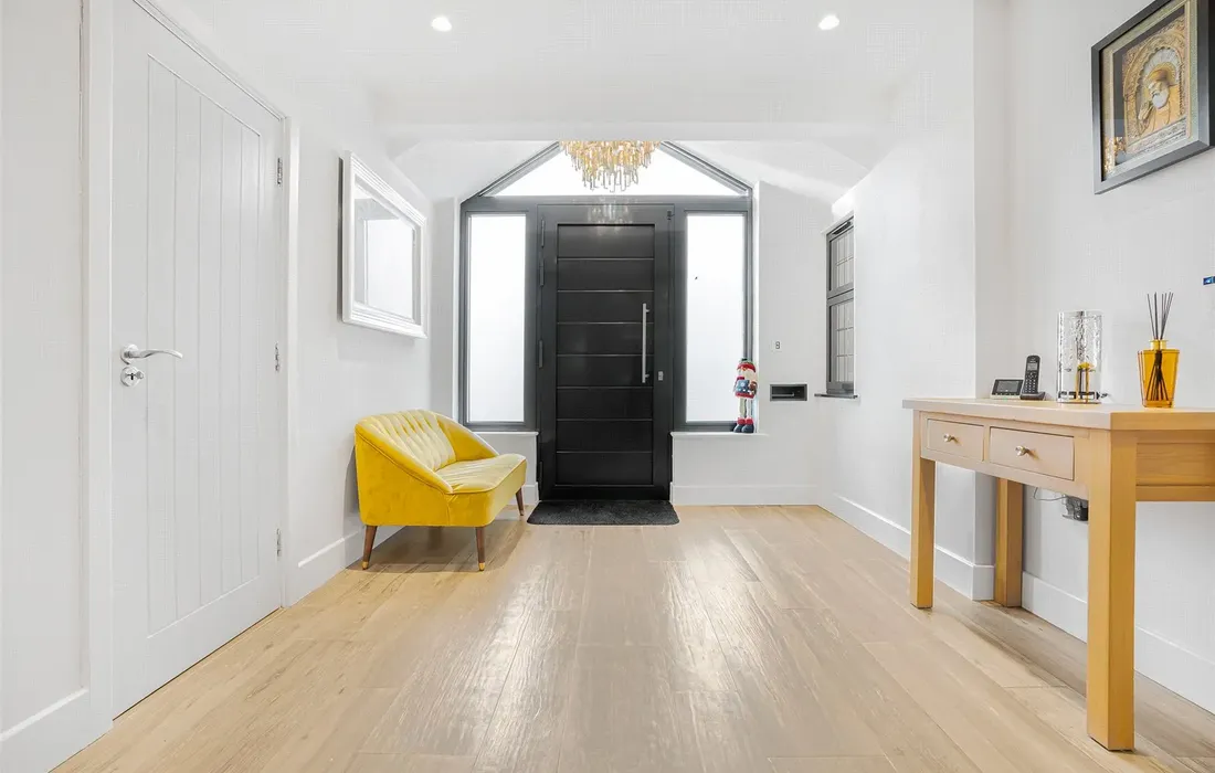 5 bedroom house for sale