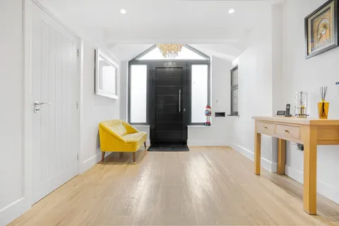 5 bedroom house for sale