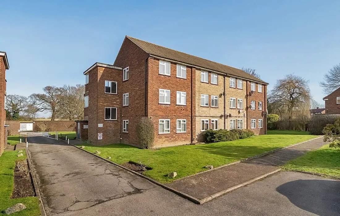 1 bedroom apartment for sale