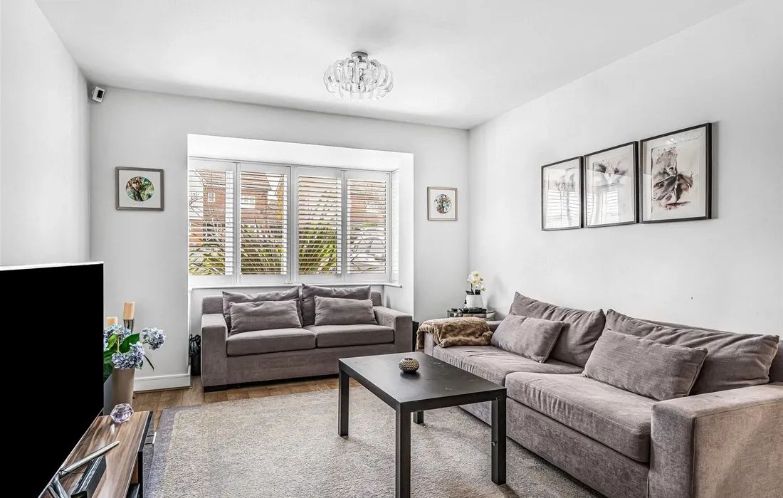 5 bedroom house for sale