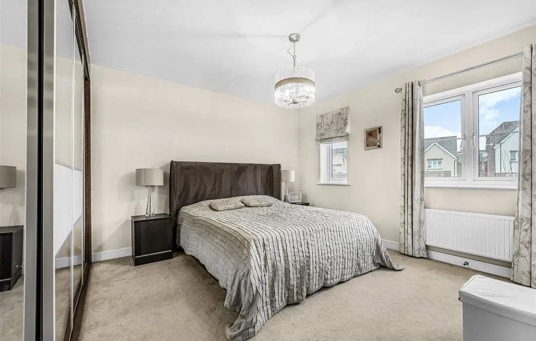 5 bedroom house for sale