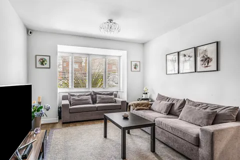 5 bedroom house for sale