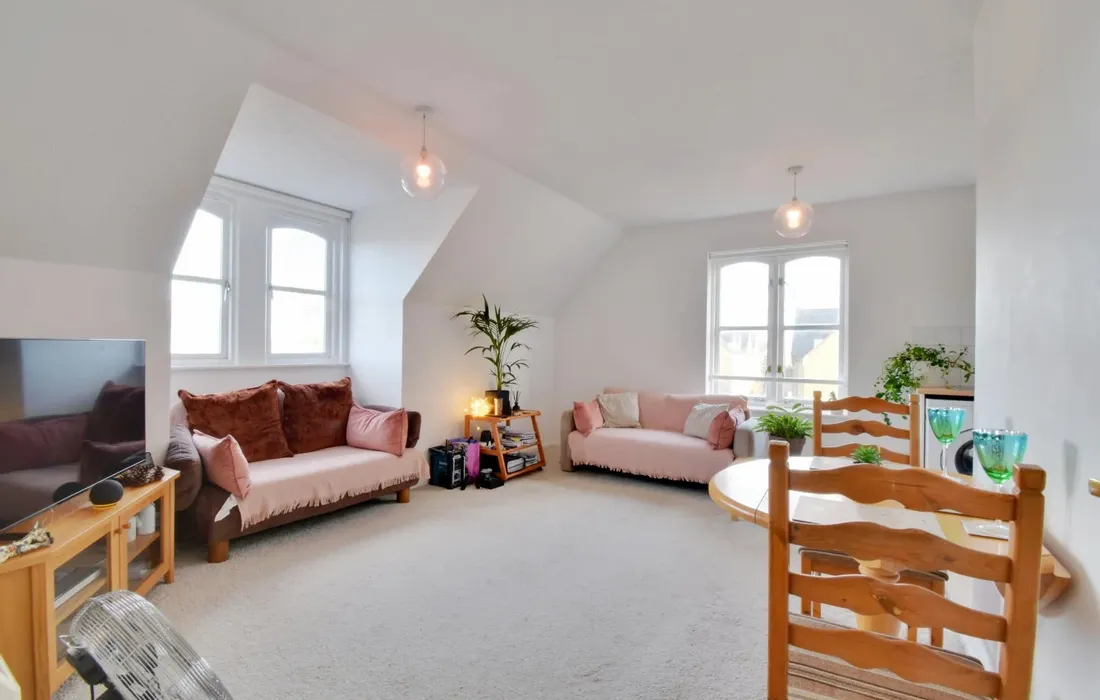 1 bedroom apartment to rent