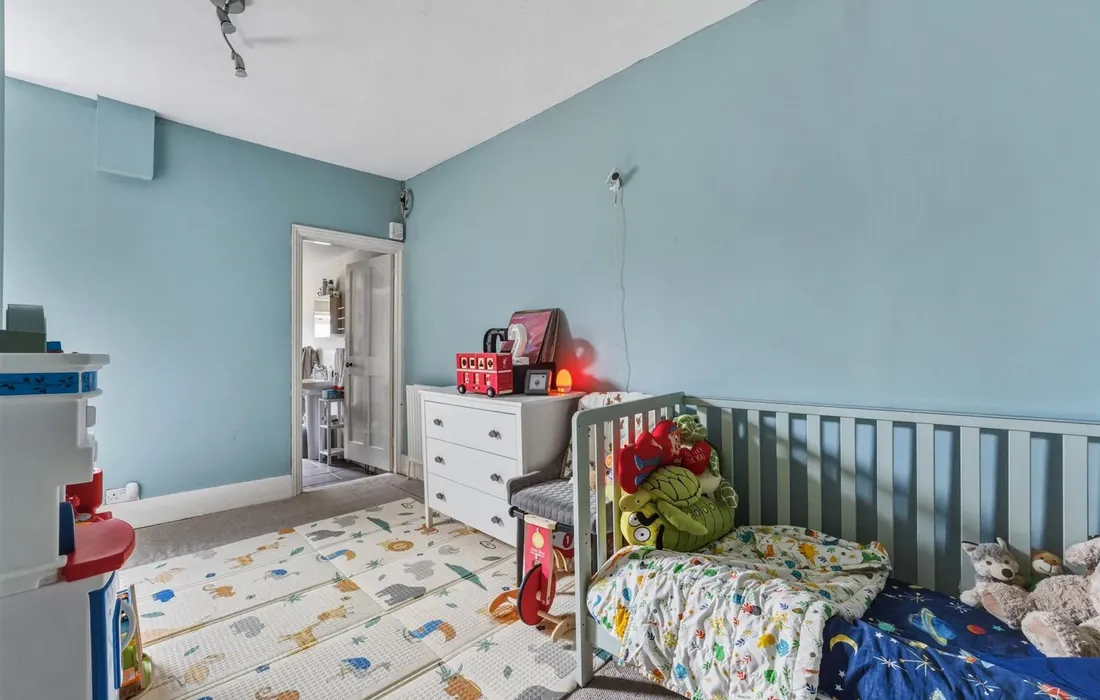 2 bedroom house for sale