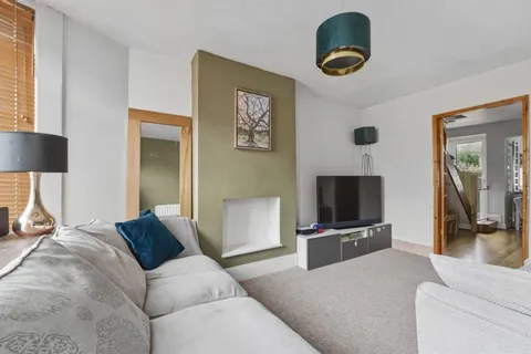 2 bedroom house for sale