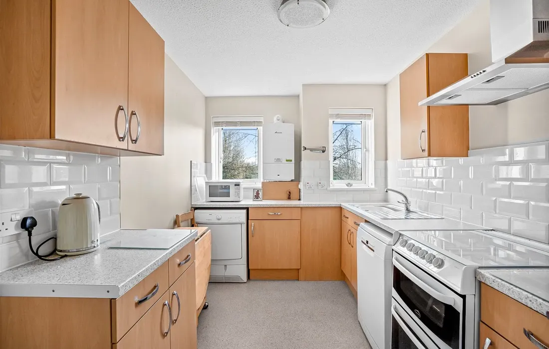 2 bedroom apartment for sale