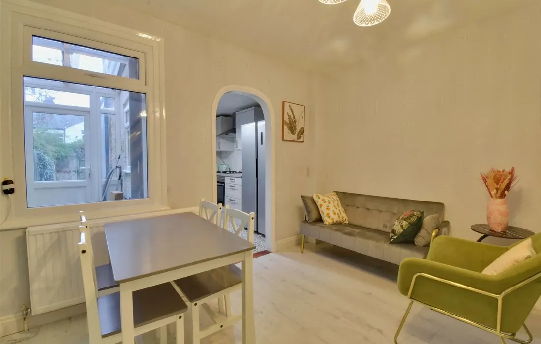 4 bedroom house to rent