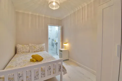 4 bedroom house to rent