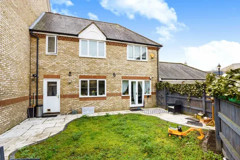 3 bedroom house for sale
