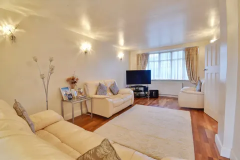 3 bedroom house to rent