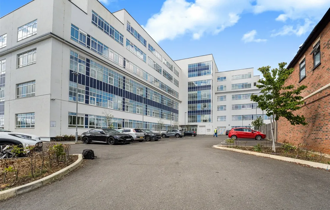 1 bedroom apartment for sale