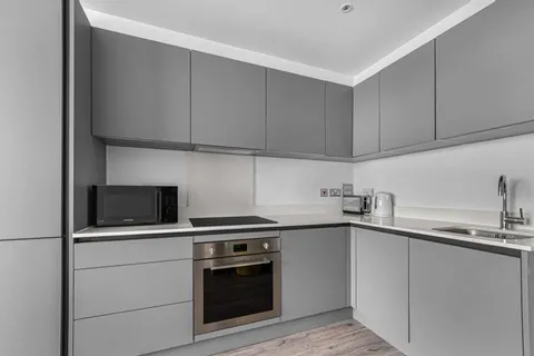 1 bedroom apartment for sale