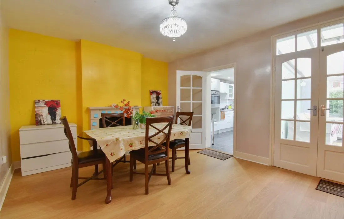 4 bedroom house to rent