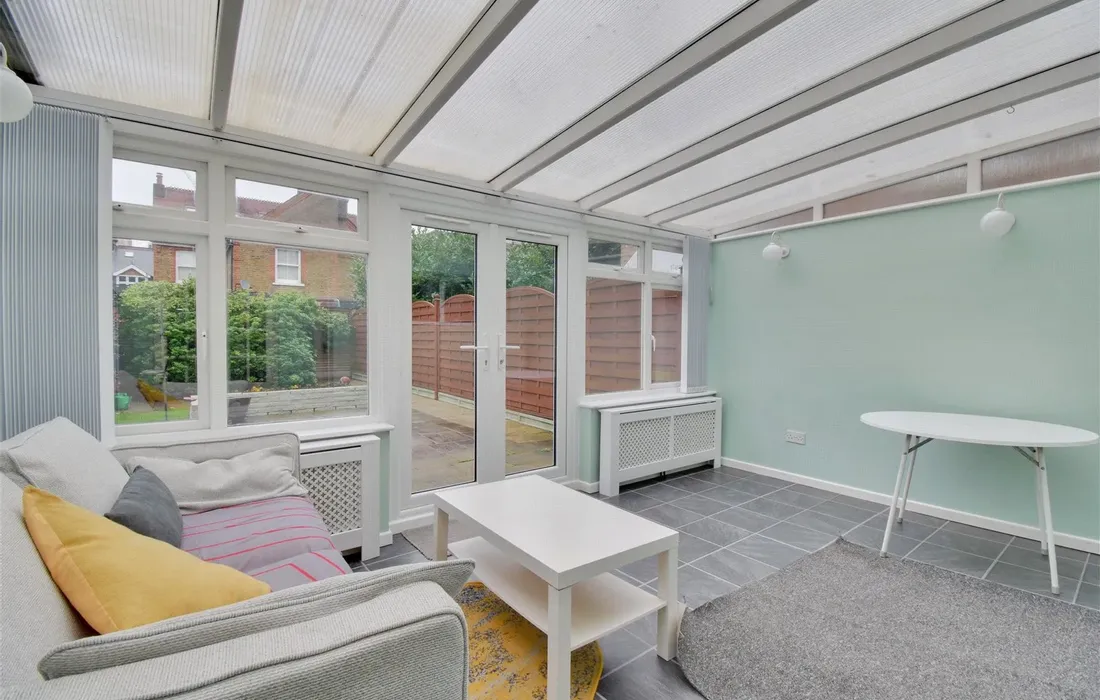 4 bedroom house to rent