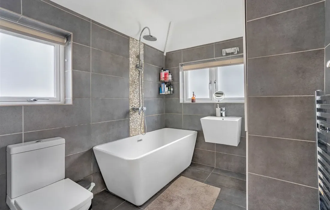 3 bedroom house for sale