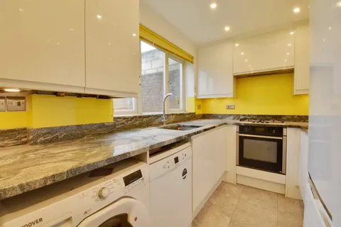 3 bedroom house to rent