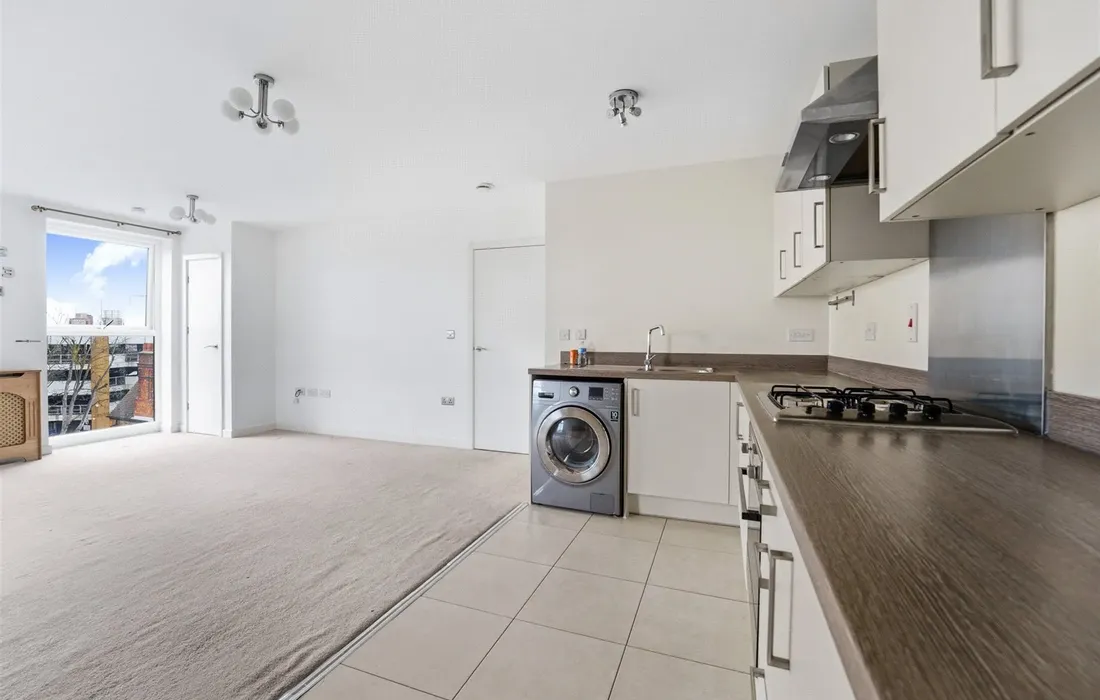 2 bedroom apartment for sale