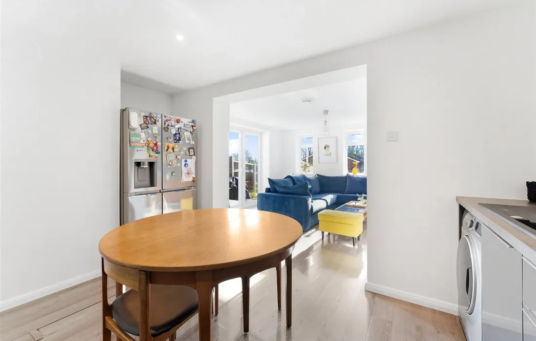 1 bedroom maisonette for sale