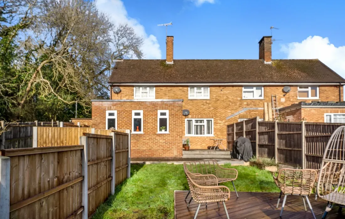 1 bedroom maisonette for sale