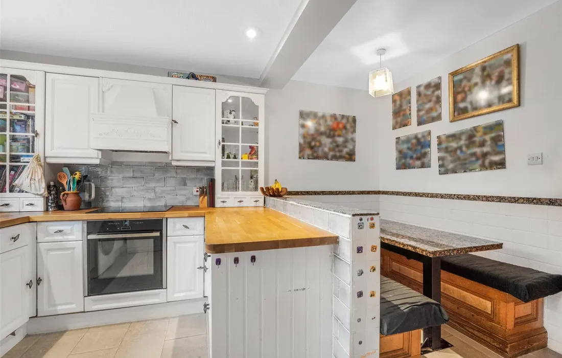 4 bedroom house for sale