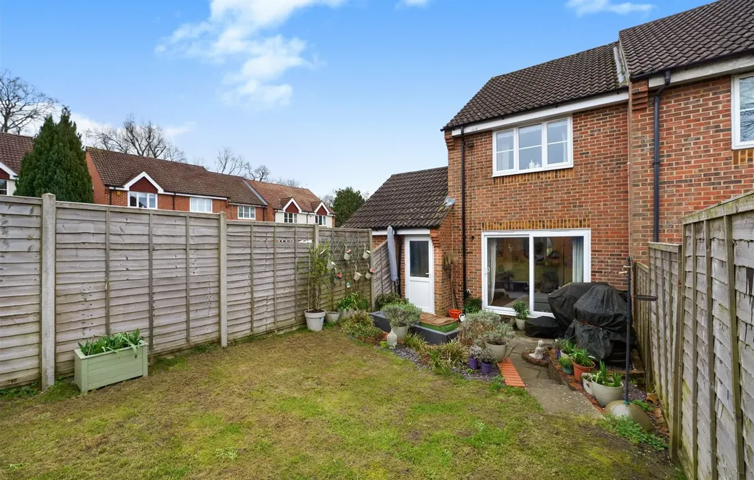 2 bedroom house for sale