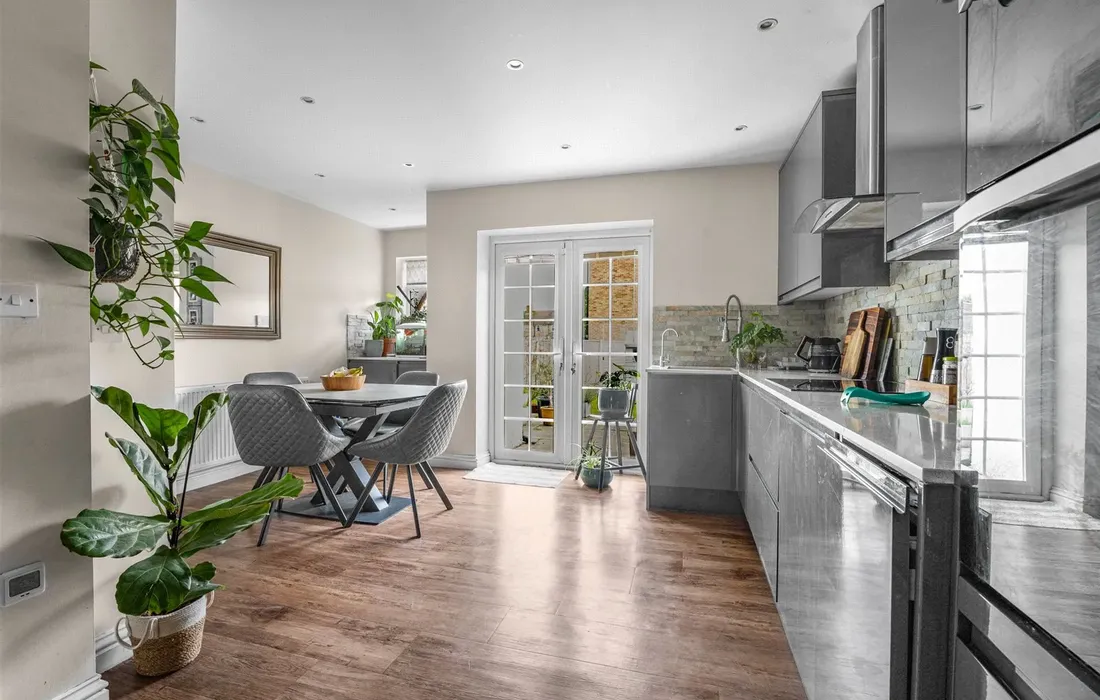 4 bedroom house for sale