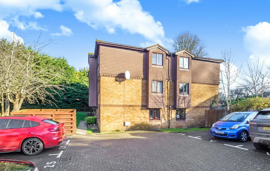 1 bedroom apartment for sale