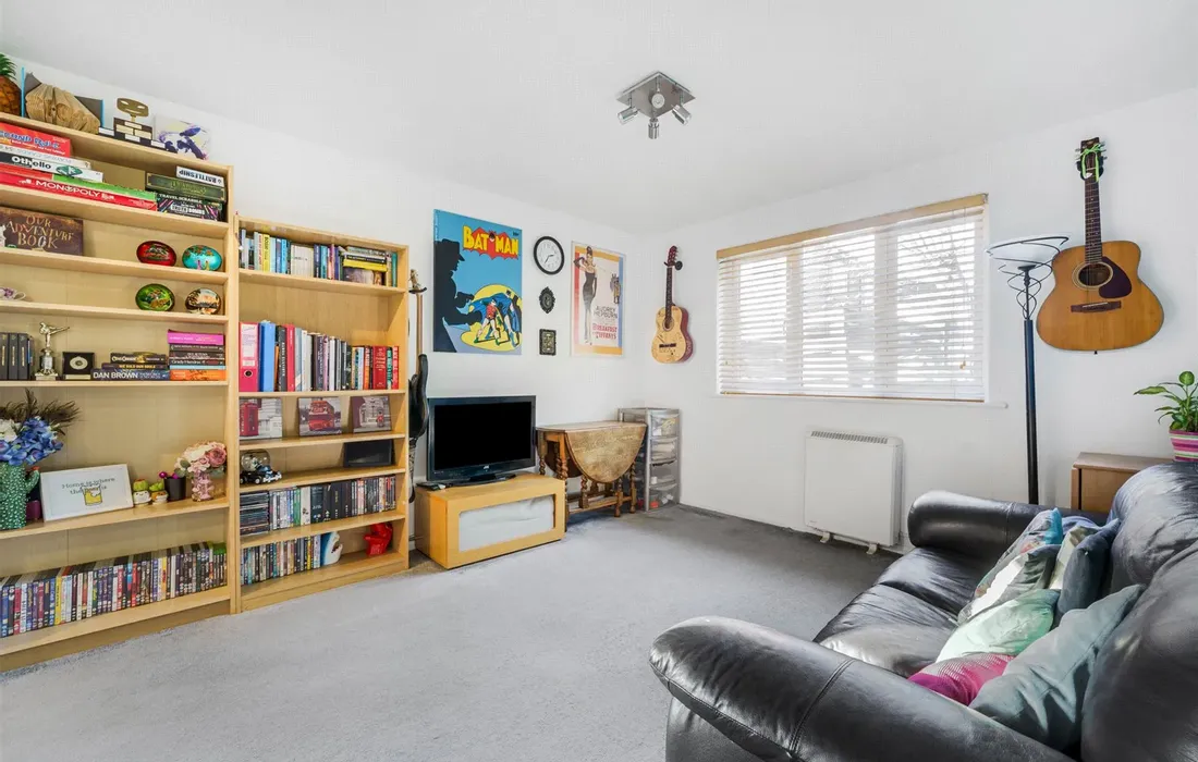 1 bedroom apartment for sale