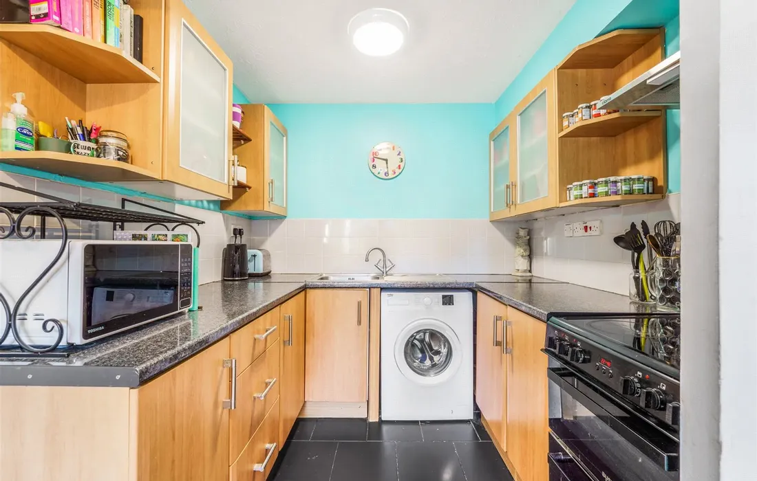 1 bedroom apartment for sale