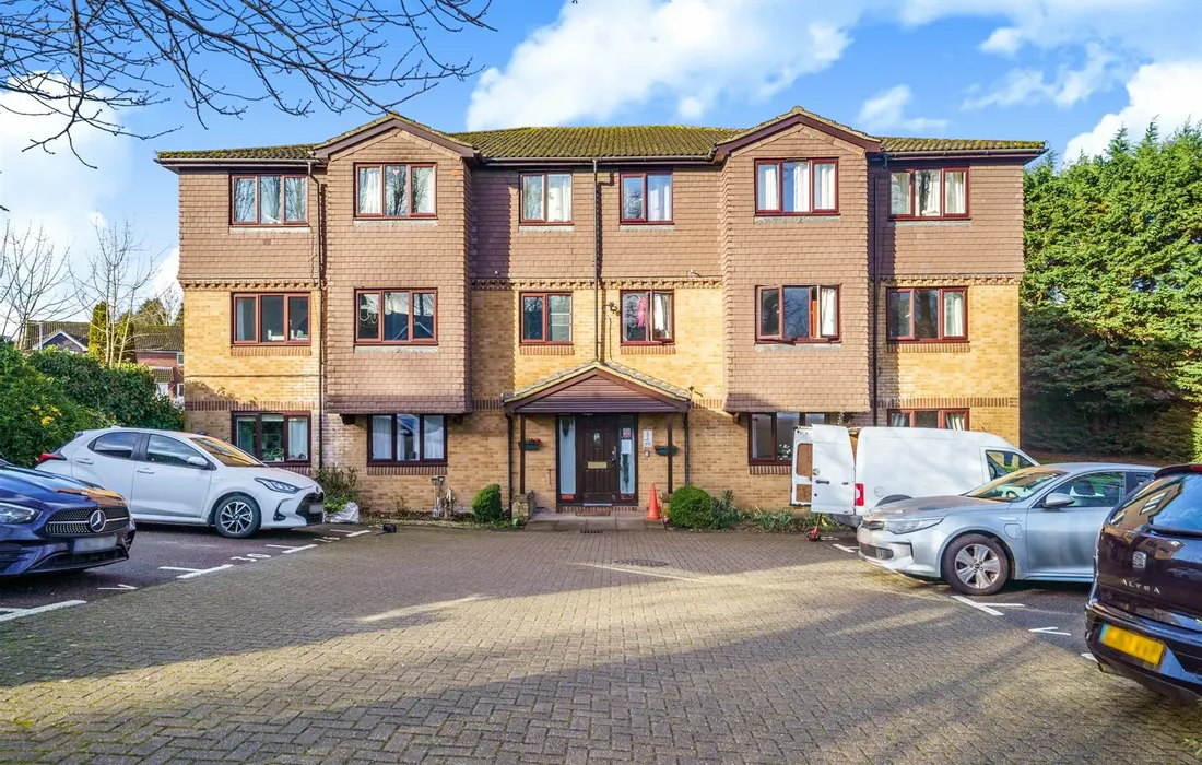 1 bedroom apartment for sale