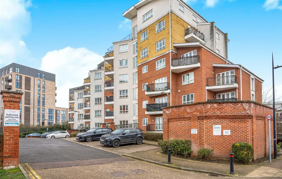 1 bedroom apartment for sale