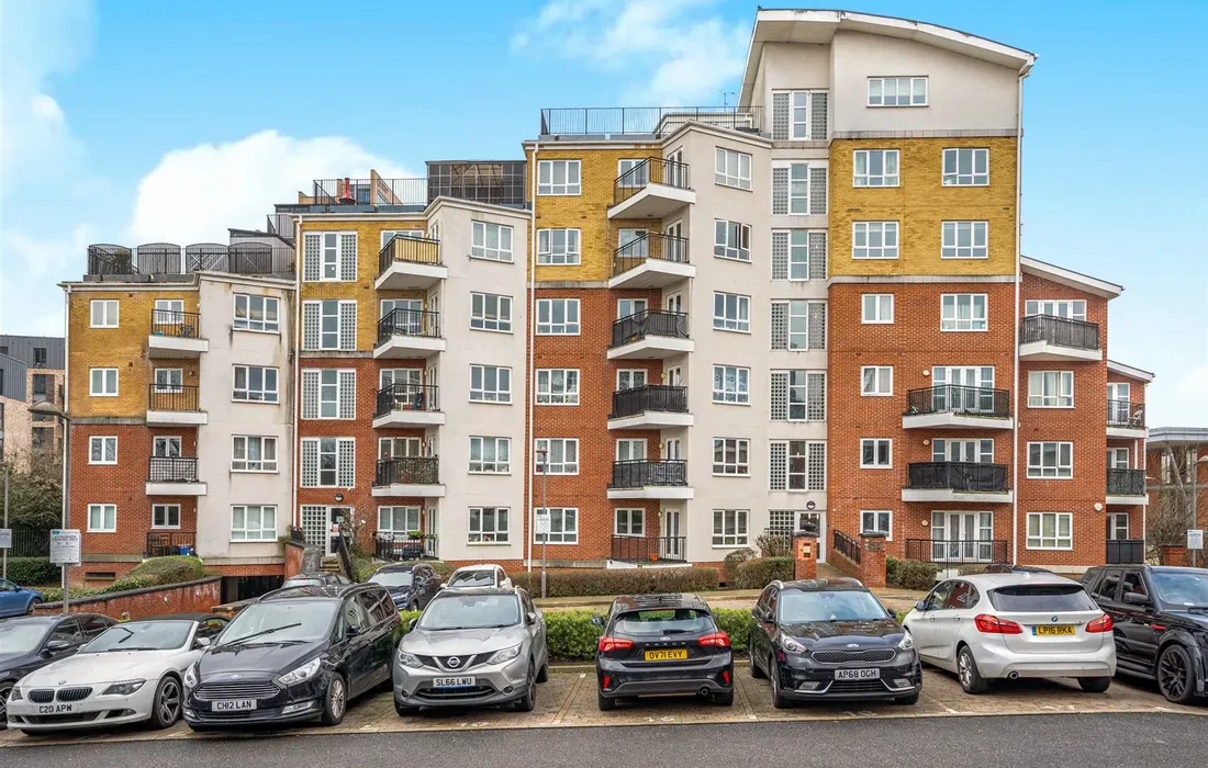 1 bedroom apartment for sale