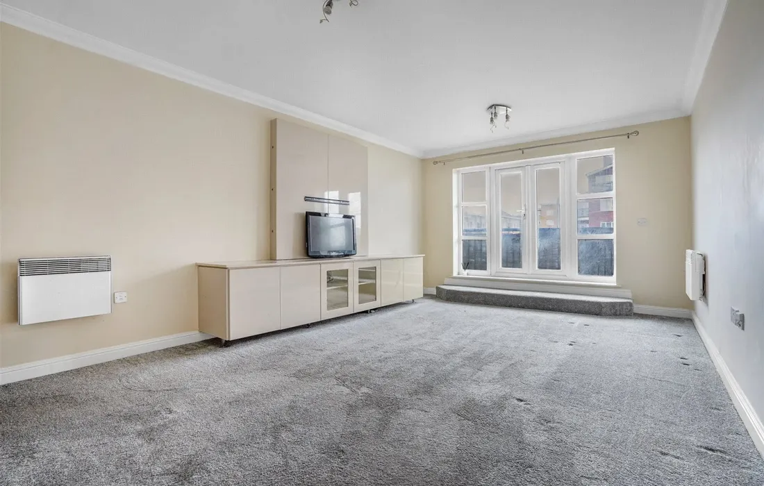 1 bedroom apartment for sale