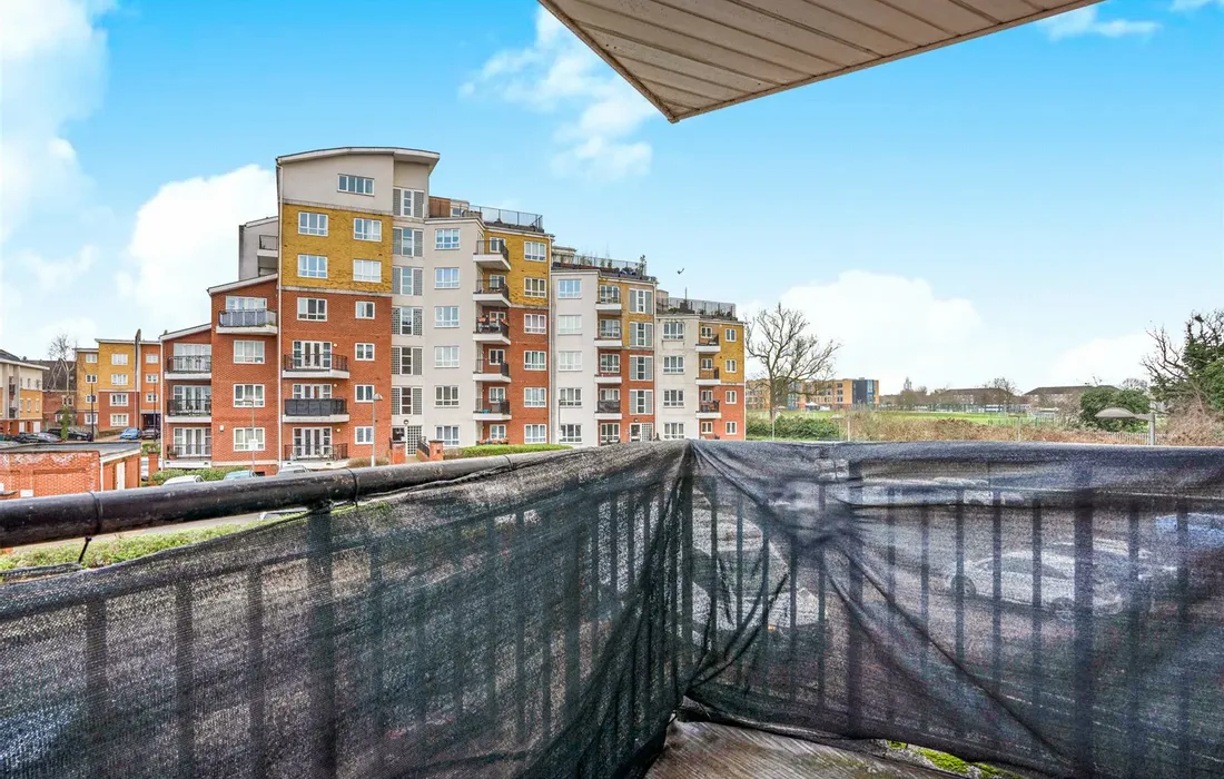 1 bedroom apartment for sale