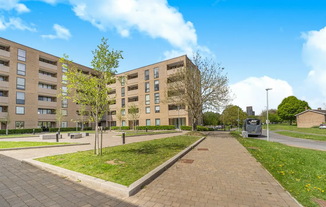 2 bedroom apartment for sale