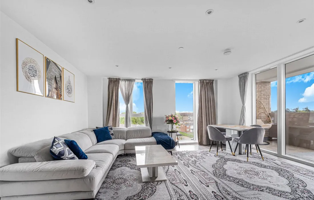 2 bedroom apartment for sale