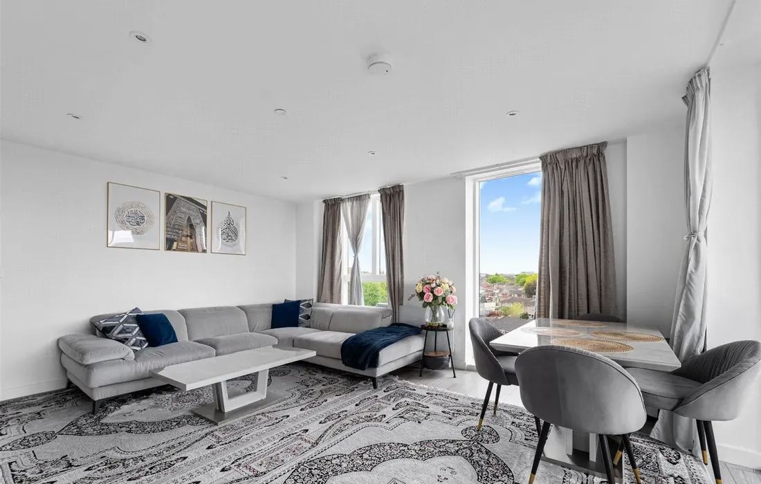 2 bedroom apartment for sale