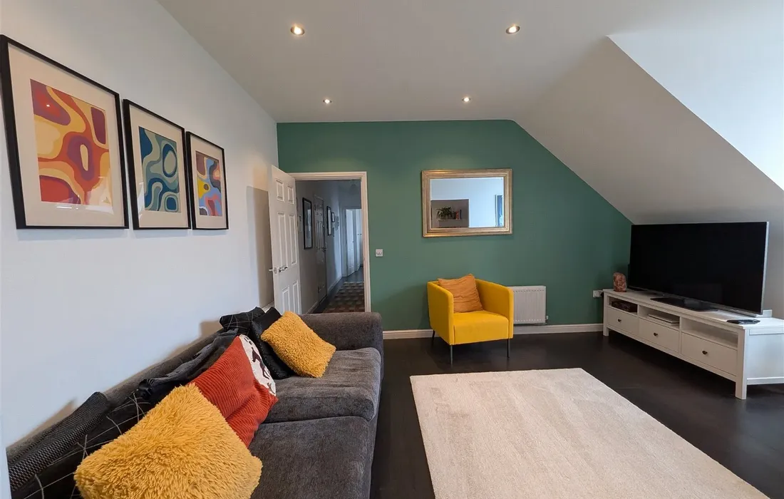 2 bedroom apartment for sale