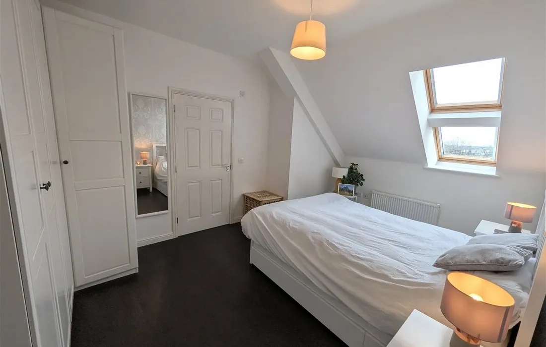 2 bedroom apartment for sale