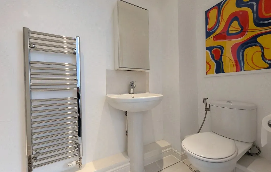 2 bedroom apartment for sale