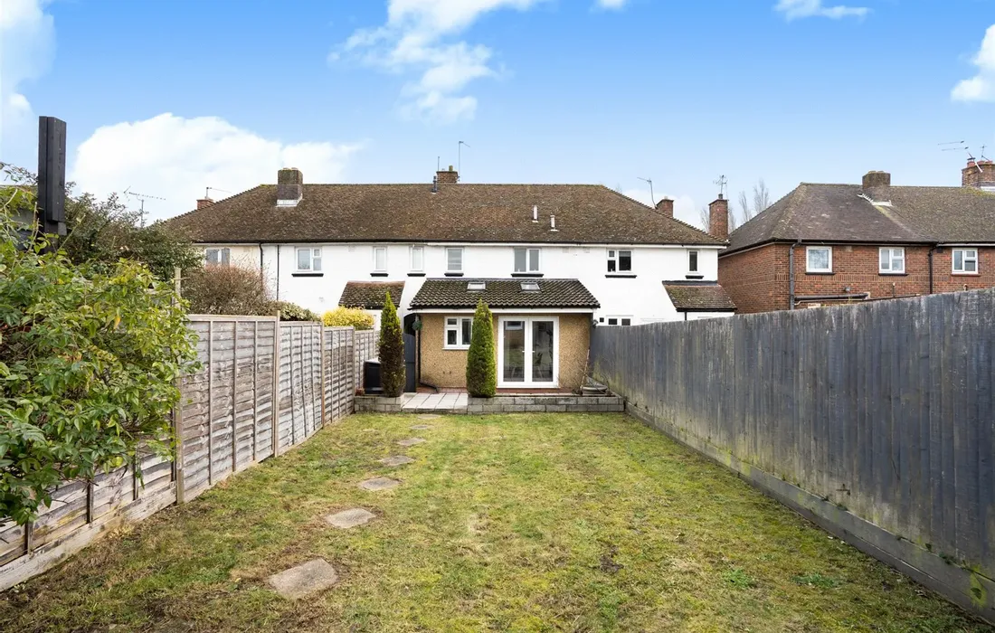 2 bedroom house for sale
