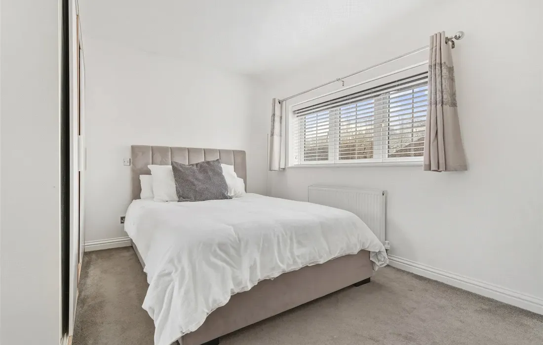 2 bedroom house for sale