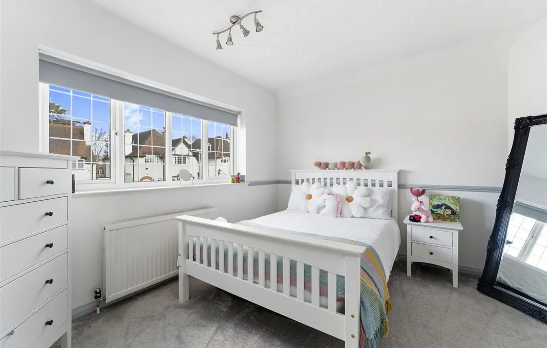 5 bedroom house for sale