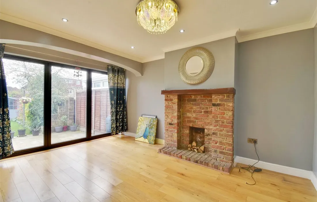 4 bedroom house to rent