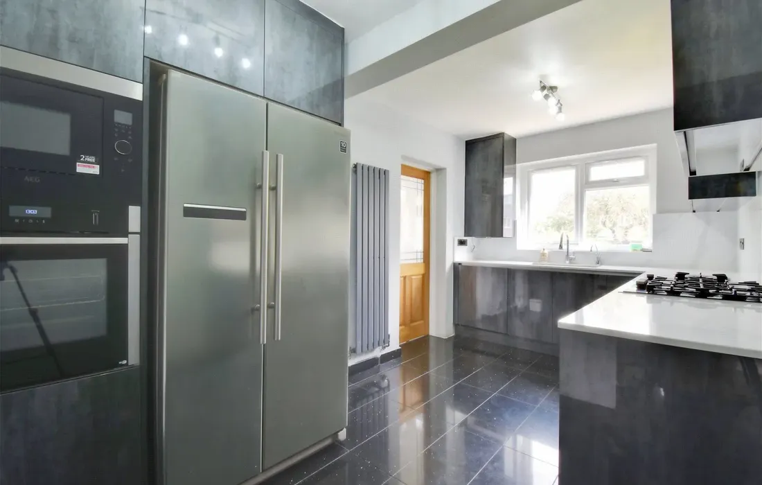 4 bedroom house to rent